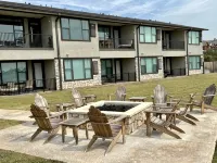 Possum Kingdom Lake Luxury, Upgraded Lakefront Condo w Breathtaking Water View