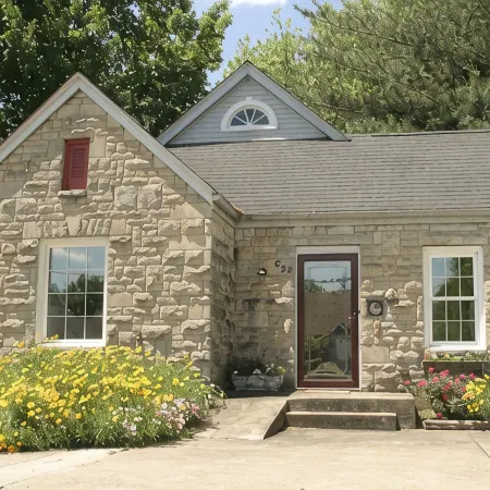 Ron & Orline's Home, park at the door & use our EV 50 amp charger