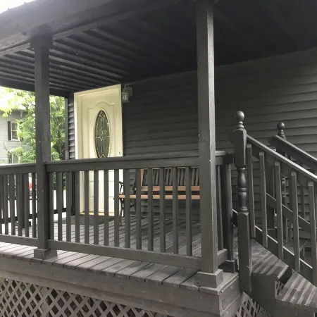 1 bedroom/1 bath