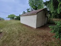Cozy Lake Huron Cottage, with Internet, Summer Months Beach Access. - 3-Star