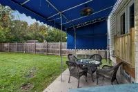 Cozy home away from home near the Bills Stadium - Wifi