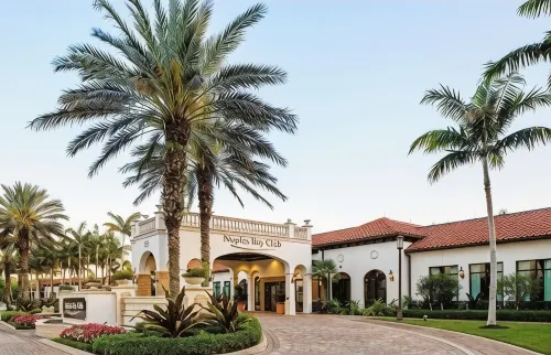 Fabulous Pool Views from your Oversized Lanai - Jacuzzi