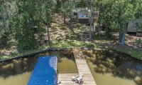 Private Lakefront Oconee Cottage! Great View & Location! Peaceful retreat. - 3-Star
