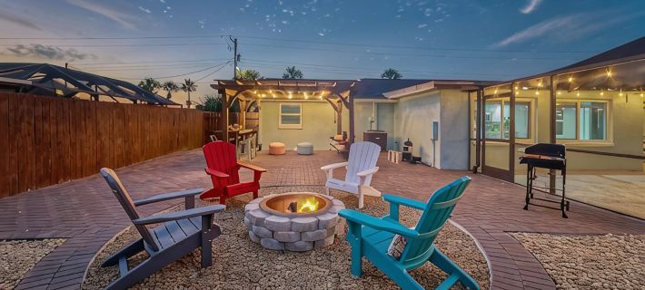 Summer Gem -Free Heated Pool -3B-2Br King-Q-2Twin-SB -Patio-Cozy Fire Pit-BBQ Hotels in Apollo Beach
