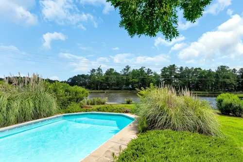 Secluded, stunning 🌊water views 1 mi from beach🏝️☀️ - Private Pools
