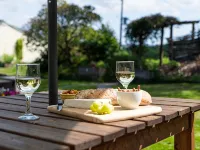 Beautiful  Cottage in a Peaceful, Rural Setting with Country Club Membership. Hotels in Saltash