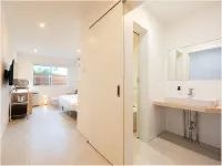 ＨＯＴＥＬ　ＭＥＧＵＲＩ