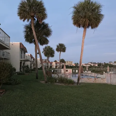 Beach & Boating & Fishing Paradise! with 2 Kayaks Included!!!