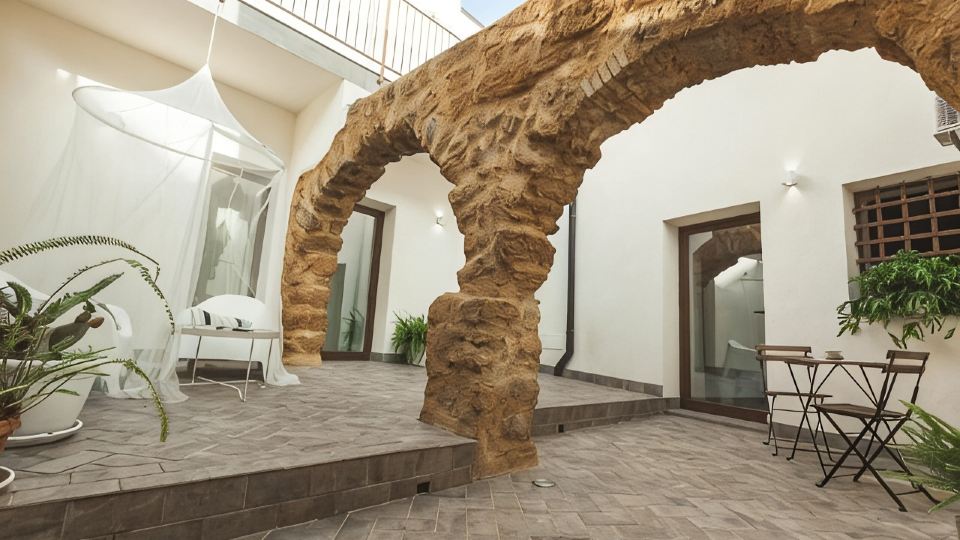 Cortile Baronello