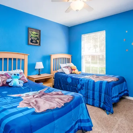 Luxury lake and conservation view home, new upgraded kitchen appliances