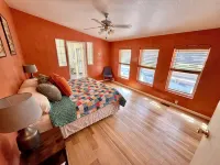 Marvelous 3-bedroom house with great outdoor spaces in La Verkin - 4-Star