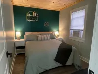 Cozy Lake Front Cottage Hotels in Canadice