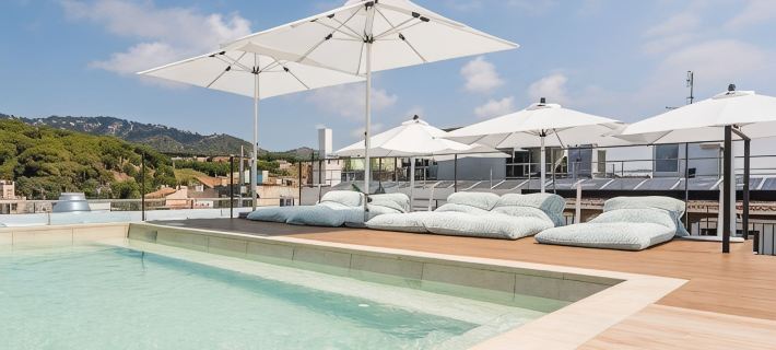 Neptuno Apartments Hotels in Calella