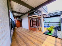 Adyvan Villa