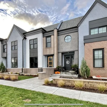 Fun! New townhome, Near Memorial Stadium
