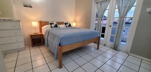 Studio w Pool Near IGY Marina, Beach & Amenities - Bintang 2