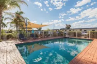 The Clairfield Hotel - Pool