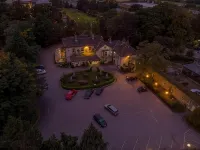 Steeton Hall Hotel & Restaurant - parcheggio
