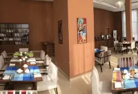 BON HOTEL EKITI - Bares