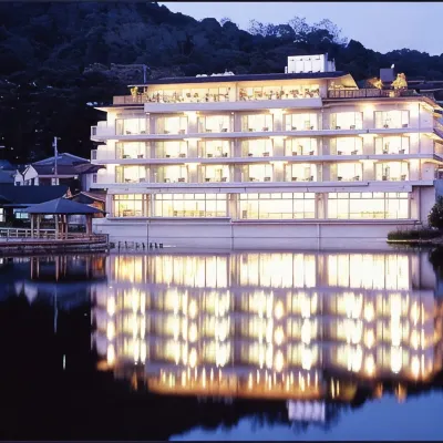 Kotobukirou Rinsuitei Hotel in zona Sumadera