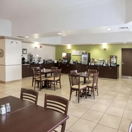Sleep Inn & Suites