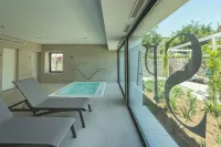 Costa del Sol Glamping Village - Spa