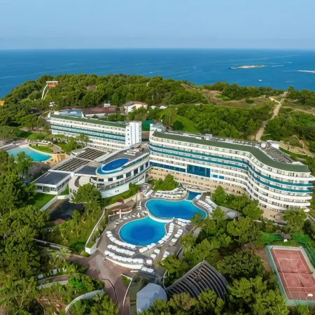 A Good Life Utopia Family Resort