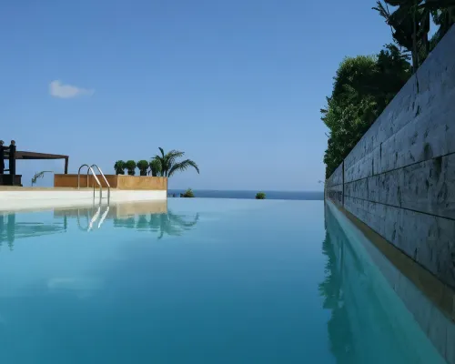 Warwick Palm Beach Hotel Hotels near Achrafieh