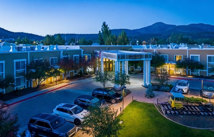 Grand Canyon Railway Hotel