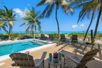 Lattitude Adjustment Luxury Gated Beach Front Paradise - piscina