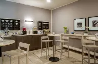 Leonardo Hotel Lago di Garda - Wellness and Spa - bar