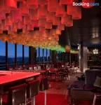 The Porter Portland, Curio Collection by Hilton - bar