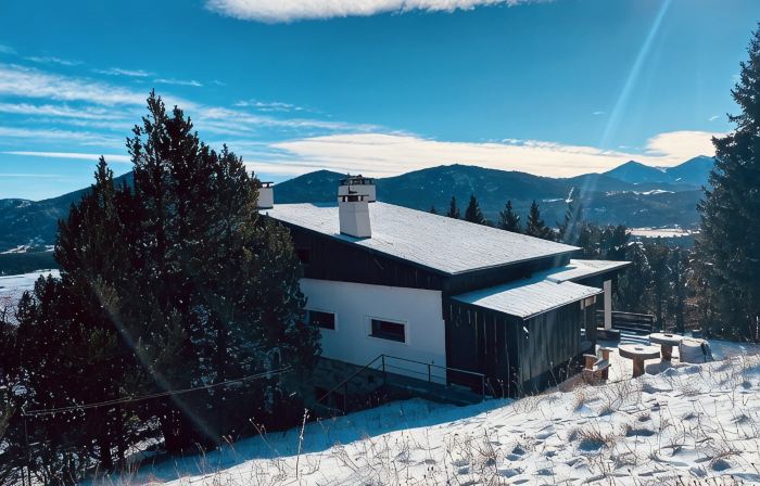 Sublime Views-Upper Chalet-180m2 Aux Angles -16Pers on 3300m2-Near the Center