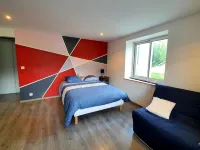 Apartment like a house 4 p 95 m2,3 bedrooms mountain view - outside access Hotels in Barcelonnette