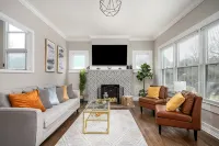 !NEW! MCM Retreat in Downtown Decatur - Wifi