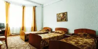 Hotel Uyut - 2-Star