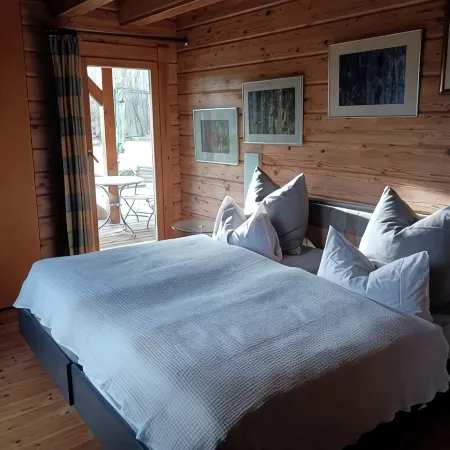Cozy house "Gut Briesen" in the Westhavelland Nature Park with an old park