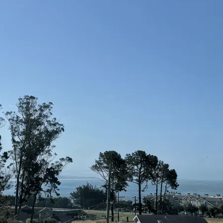 Elegant but practical retreat to maximize your enjoyment in beautiful HMB