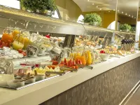 JP Palace Hotel - breakfast
