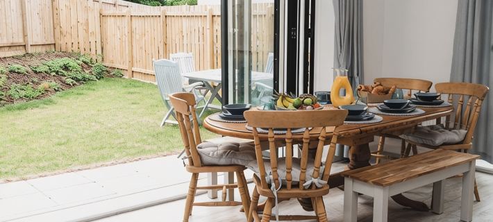 Beautiful seaside home, sea 400m, pub and coastal path. Sleeps 8. Pet friendly! Hotels in Alnwick