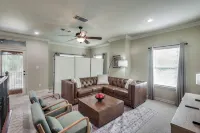 NEW! Charming Retreat Near Dickie's Arena – Cozy & Stylish Fort Worth Getaway - ジャグジー
