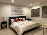 Luxury Condo-Downtown Bellevue - ที่มีสระว่ายน้ำ