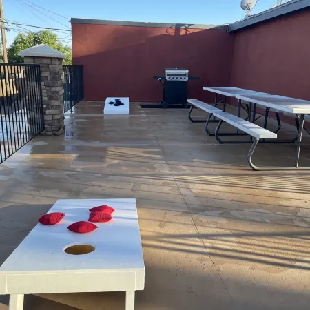 Entire  Fresno/Clovis 2 bedroom bungalow Hotels in Clovis