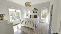 The Awaysis - Charleston Waterfront 10Min to Kiawah Beaches 20Min to Downtown. - Homestays
