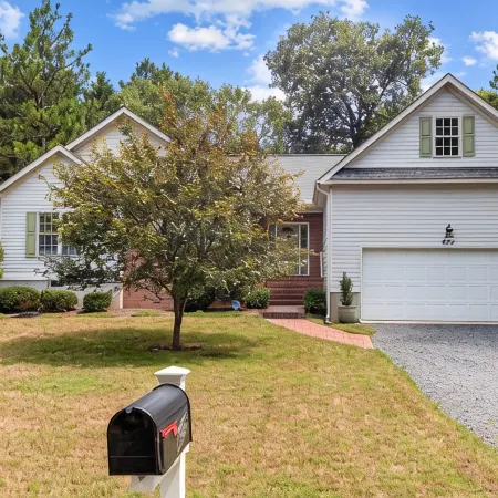 Carolyn's Pinehurst Abode