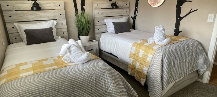Newly Renovated Home with all new furniture Hoteles en Arvada