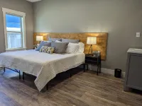 Restful cottage close to antique shopping and mountain biking - 4-Star