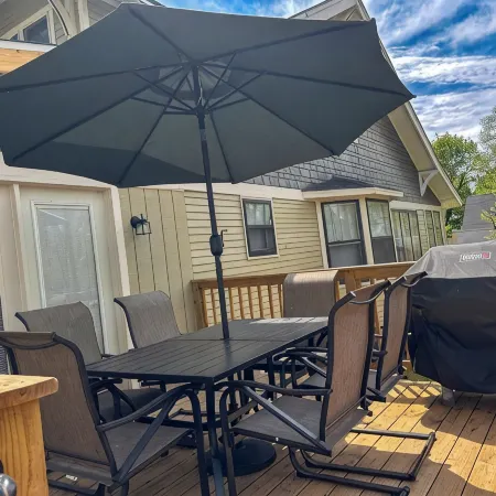 Historic Craftsman, just 8 minutes from downtown Kalamazoo.