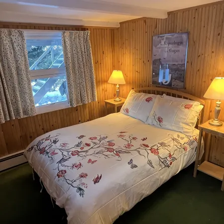 Bayou Chalet – Your Perfect Getaway Near Sugarbush Resort