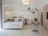 Living u HomeSuites - Balcony